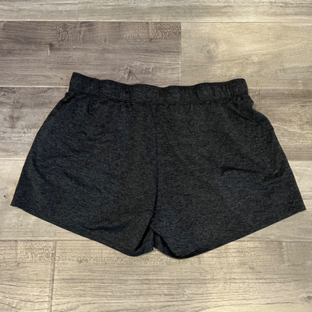 Nike Dri-Fit gray Poly Nylon blend activewear shorts size XL ( 12 14 16)workout - Picture 2 of 7